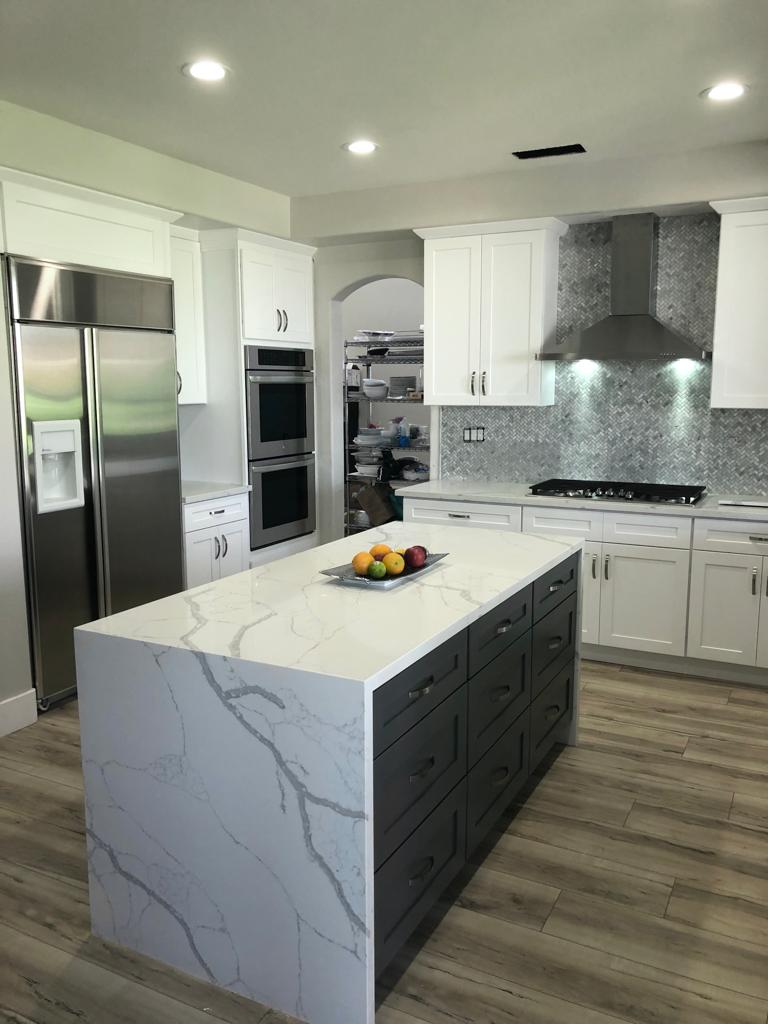 Kitchen Remodel in Woodland Hills